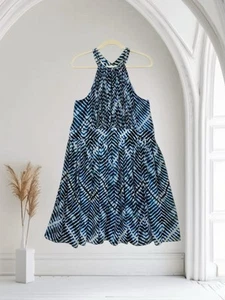 Calvin Klein Women’s Blue Print Halter Dress Size 14W Silver Chain Neck $140 - Picture 1 of 24