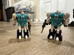 Transformers Earthrise War For Cybertron  Wingspan & Pounce Decepticon Clones - Picture 1 of 1