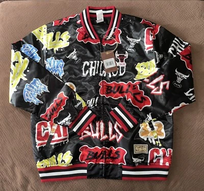 New Mitchell & Ness Slap Sticker Satin Reversible Jacket Chicago Bulls Size XL - Image 1 of 4