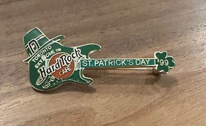 Hard Rock Cafe TORONTO SKYDOME ST PATRICK'S DAY Hut FENDER STRAT GITARRE Pin - Bild 1 von 1