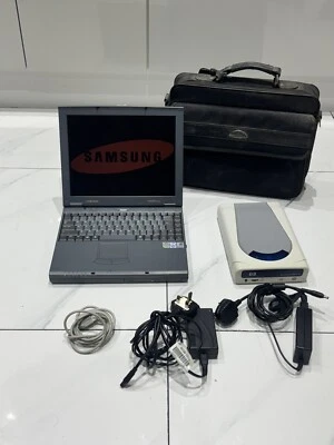 Retro Vintage Samsung VM6000 Series Intel Celeron Laptop Spares & Repairs - Image 1 of 4
