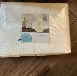 NIP Martha Stewart Flowering Trellis Ivory Twin Bedspread & Sham - Picture 1 of 5