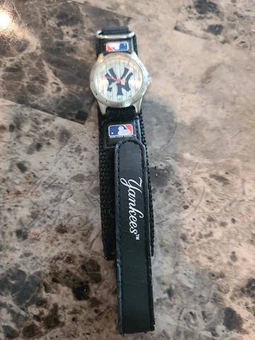 New York Yankees Game Time Watch Future Star Series youth Cover