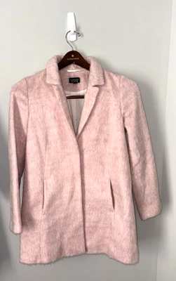Casaco feminino TOPSHOP tamanho 2 rosa pele sintética botão de pressão comprimento médio manga longa - Imagem 1 de 4