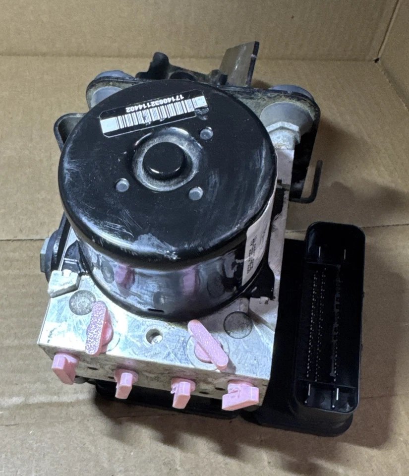 Bomba de freno antibloqueo ABS híbrida Ford Fusion Lincoln MKZ 2010-2012 BE58-2C555-AH Foto 1 de 4