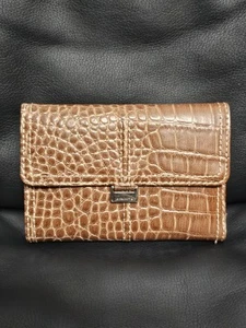 Liz Claiborne Brown Croc Embossed Faux Leather Trifold Wallet - Picture 1 of 7