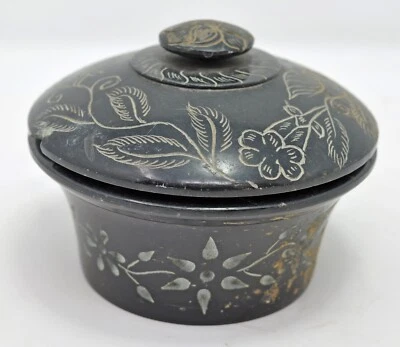 Antigua caja redonda original de piedra negra tallada a mano Foto 1 de 4