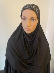 1 of Beautiful Medium Size Hijab With colorful design For Girl - Picture 1 of 19