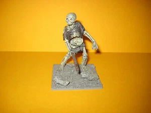 Ral Partha - 02-940 - Skeletal Giant - well painted - Bild 1 von 3
