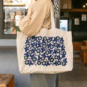 Hobonichi Techo Ukrainian Flowers Anytime Tote Bag Gusseted Lined Large Capa New - Picture 1 of 11