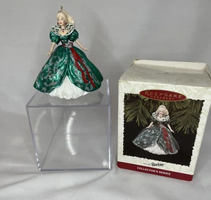 Hallmark 1995 HOLIDAY BARBIE Keepsake Ornament 3rd in the Series - Picture 1 of 5