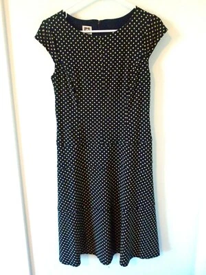 Vestido de punto talla 4 Anne Klein azul marino con lunares amarillos usado en excelente estado Foto 1 de 4