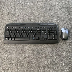 Logitech MK335 Wireless Keyboard and Mouse Combo “Missing Mouse USB” - Afbeelding 1 van 11