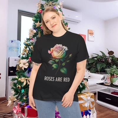 Camiseta Roses Are Red Gradiente Flor Artística Gráfico Floral Foto 1 de 4
