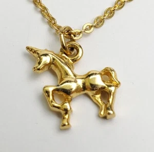 16" (40cm) Legendary Unicorn Pendant Necklace Gold Tone Metal Chain Vintage - Picture 1 of 9