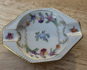 Vintage Schumann Germany Empress Dresden Flowers Ashtrays Gold Trim - Picture 1 of 2