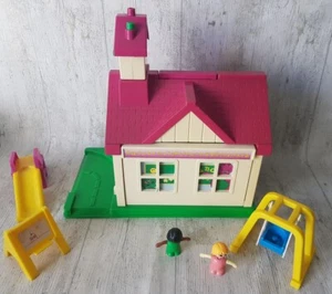 Juego escolar Barney 1993 con 2 figuras deslizable swing Barney Bear  - Imagen 1 de 11