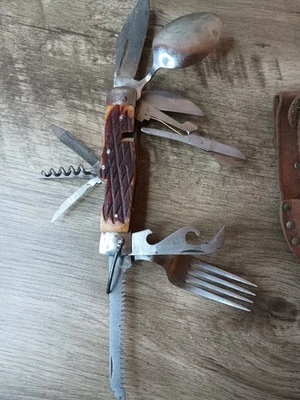 De colección Soling Japón Multi Herramienta Camping Cuchillo Hobo Cuchara Tenedor 11 Herramientas y Funda  Foto 1 de 4