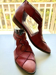Free People Wanderlust Leather Sandals Coral Back Zip NWOB Size 37 U.S 7 - Picture 1 of 9