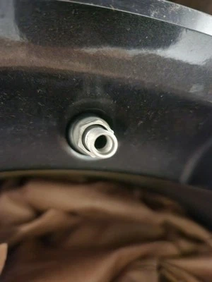 Sensor de presión de neumáticos genuino OEM Lexus TPMS 42607-0E020 RX350 RX450h Foto 1 de 4