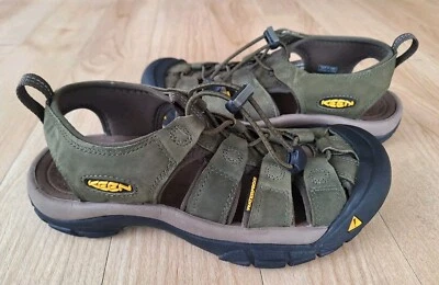 KEEN Newport 男式绿色皮革远足防水运动凉鞋 7 码  — 第 1/4 张图片