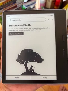 Amazon Kindle Oasis 10th Gen 8GB Wi-Fi 7 in Touch Screen eReader eBook - Picture 1 of 4