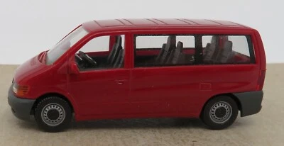 Herpa Ho 1/87 Mercedes Benz Vito Furgone Kombi Minibus Rosso Bordeaux B66000103 - Immagine 1 di 4