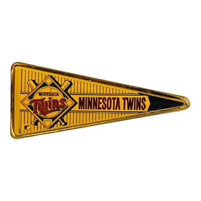 Vintage Minnesota Twins Pennant Lapel Hat Pin Baseball Fan Gift MLB Souvenir - Image 1 of 4