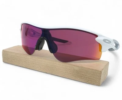 [OO9206-26] Mens Oakley Radarlock Path (A) Sunglasses - White/Prizm Field - Image 1 of 4