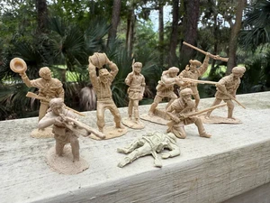 LOD Enterprises de BARZSO Playset LOD036 PIONEER SET 2- (9 FIGURINES) TAN - Photo 1 sur 6
