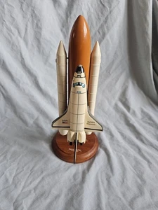 NASA VINTAGE Space Shuttle Discovery - Desk Top Display Model - Scale 1/200 - Picture 1 of 15