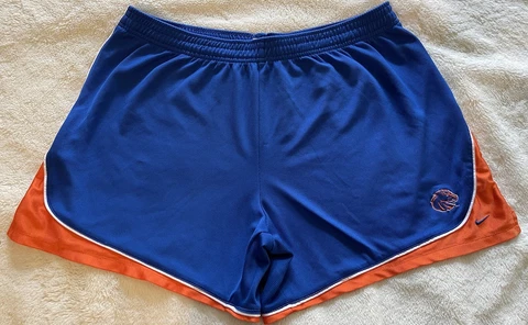 boise state nike womens shorts size XL Cover