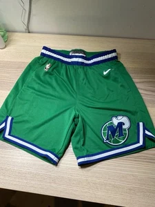 DALLAS MAVERICKS AUTHENTIC Shorts MENS SIZE 38 DRI FIT NIKE - Picture 1 of 21