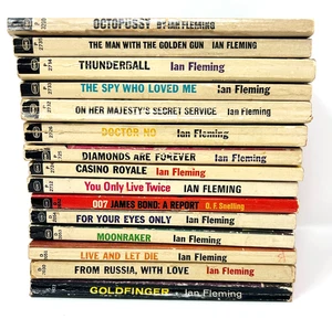 Lot 15 James Bond 007 Series Ian Fleming Vintage Signet Paperback Books - Imagen 1 de 8