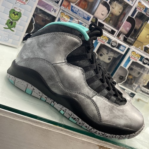 Air Jordan 10 Retro Lady Liberty Uomo Taglia 8.5 (705178 045) Senza Scatola Nuovo DS