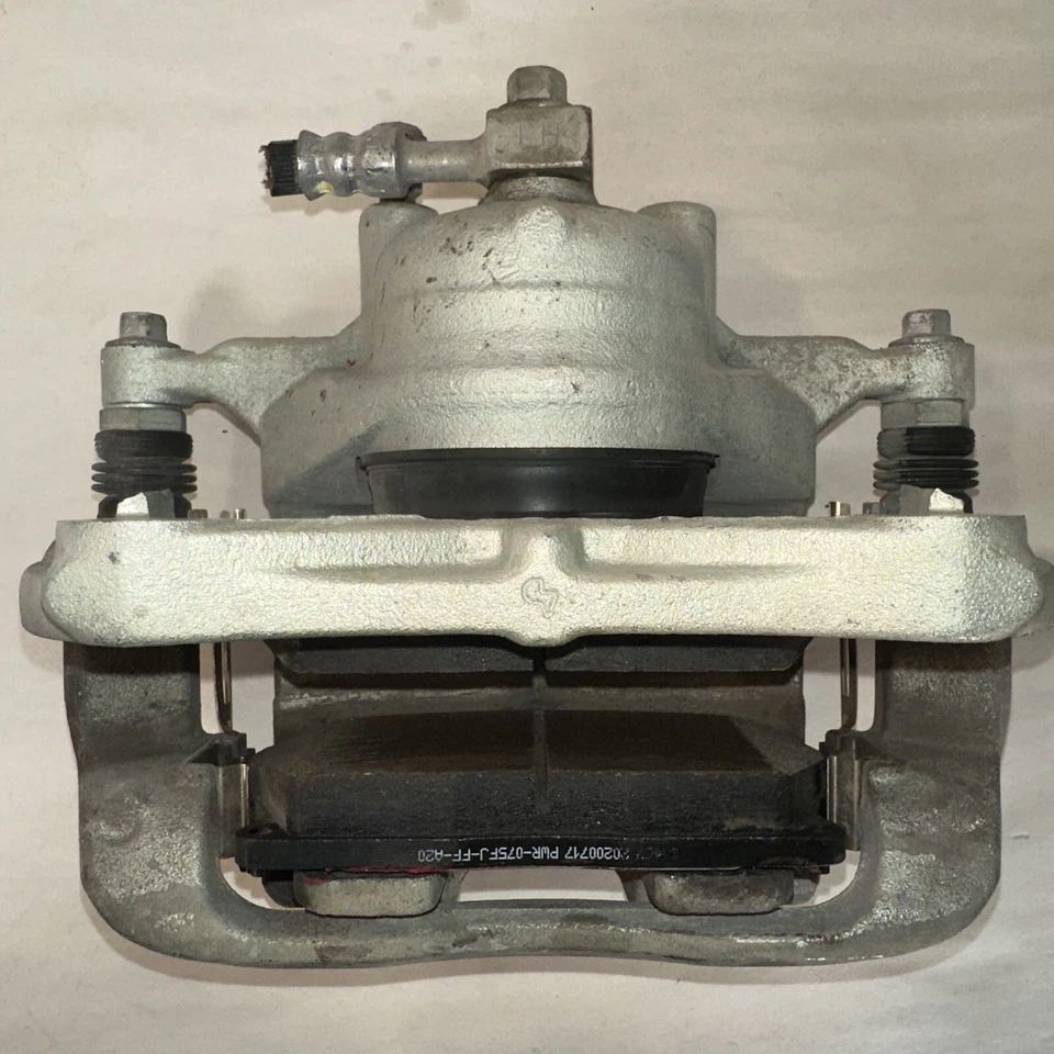 Chevrolet Volt 2011-2015 tracción delantera izquierda lado del pasajero ABS pinza de freno OEM Foto 1 de 4