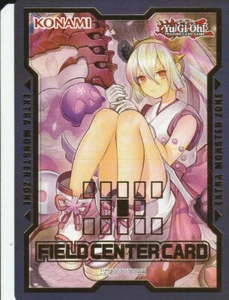 YUGIOH KARTE - ROTE BLÜTEN AUS UNDERROOT FIELD CENTER KARTE - DUDE - Bild 1 von 1