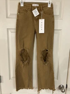 Nwt Women’s Risen Size 1/25 High Rise Mocha Distressed Crop - Picture 1 of 7