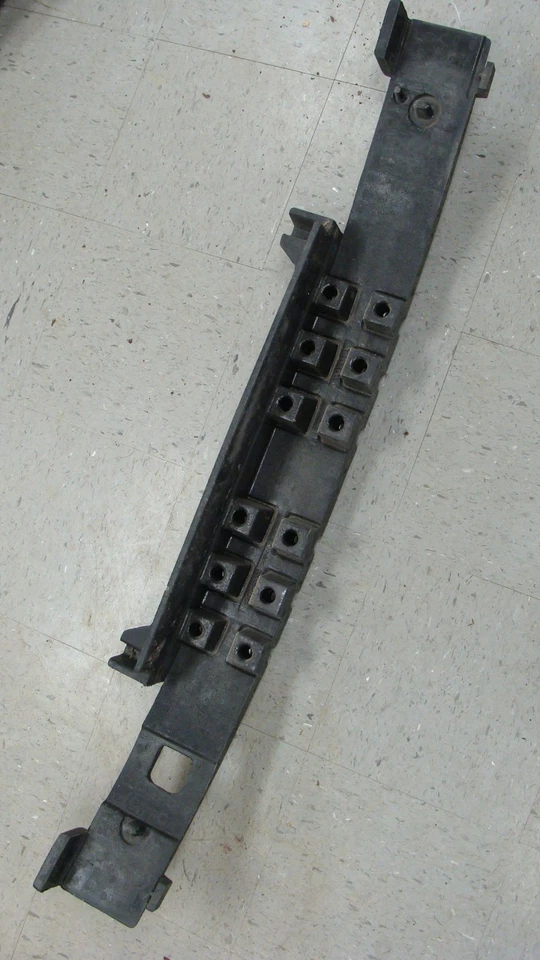 2006 2007 2008 LEXUS IS250 IS350 FRONT BUMPER FOAM REINFORCEMENT PAD 52611-53060 Foto 1 de 4