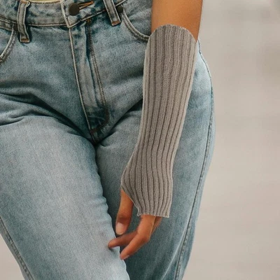  3 Pairs Guanti Lunghi Senza Dita Sleeve Braccio Carine Copertura Del Inverno - Immagine 1 di 4