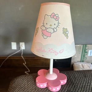 Vintage 2000 Rare Sanrio Angel Flying Hello Kitty Pull String Lamp & Lamp Shade - Picture 1 of 13