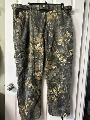 Men's USA Made Jerzees Outdoor Camo Cargo Hunting Pants Size XXL with Belt - Image 1 of 4