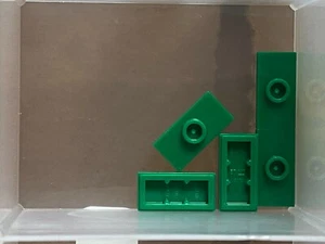 LEGO Parts - Green Plate 1 x 2 w 1 Stud (Jumper) - No 15573 - QTY 5 - Picture 1 of 1