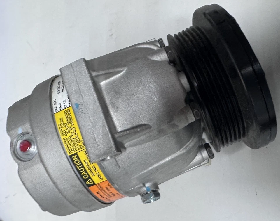 Embrague compresor de aire acondicionado OEM para Buick Skylark Chevy Beretta Pontiac Grand Foto 1 de 4