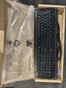 Gateway KB-0817 Desktop Keyboard Vintage, US English, PS/2 Wired, Black - Picture 1 of 4