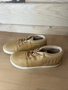 Freshly Picked Girl Boys Moccasin Tan Leather Fringe Sneakers Size 12 - Picture 1 of 8