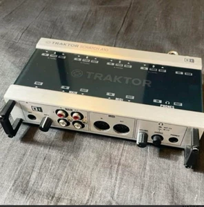 Native Instruments TRAKTOR AUDIO 10 Scratch A10 DJ Audio Interface free shipping - Picture 1 of 3