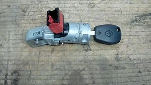 Interruttore accensione e chiave Renault Clio Mk3. - Foto 1 di 2