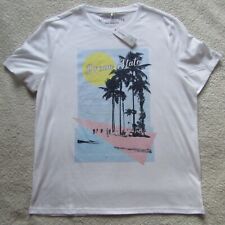 Dream State Los Angeles T-Shirt  White Size X Large/45-47"  Brand New With Label