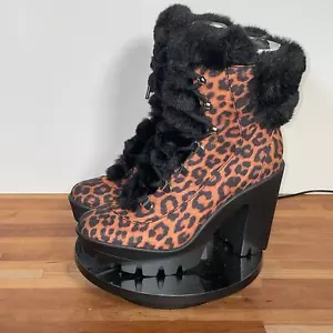 Botas de Combate Jessica Simpson Mikah Plataforma Estampado Animal 7m - Imagen 1 de 14